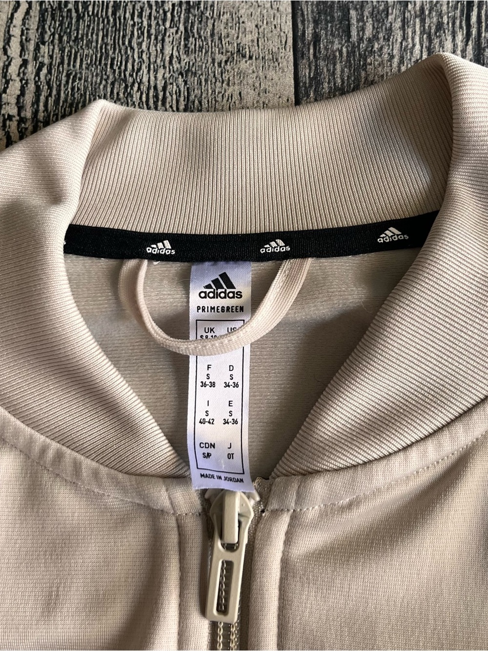Adidas track jacket - Picture 3 of 5